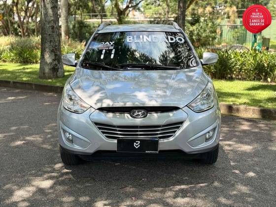 HYUNDAI IX35 2.0 MPI 4X2 16V GASOLINA 4P AUTOMÁTICO HYUNDAI IX35 2.0 MPI 4X2 16V GASOLINA 4P AUTOMÁTICO